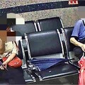 兩鄰居同時被騙 警牽線相見彼此大笑