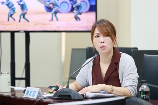 國安簡報淪政治秀場？ 陳智菡、張彤接連開轟吳崢