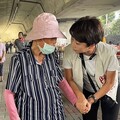 台南無敬老計程車點數補貼 陳亭妃偕議員力爭