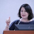黃國昌示範帶案立法院續延燒 吳思瑤批藍白背書造假、郭國文諷臭嘴