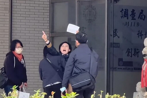 人頭詐領助理費 林岱樺被訴貪污