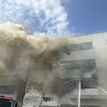 竹北工業大樓遭祝融吞噬 濃煙竄天際火勢已獲控制
