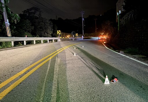 賭氣下車抱安全帽步行 63歲婦疑被追撞頭部受創身亡