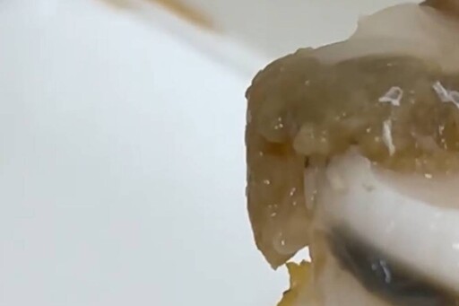 潭子知名壽司驚見蛆在鑽 台中食安處：若未改善處6萬以上罰鍰