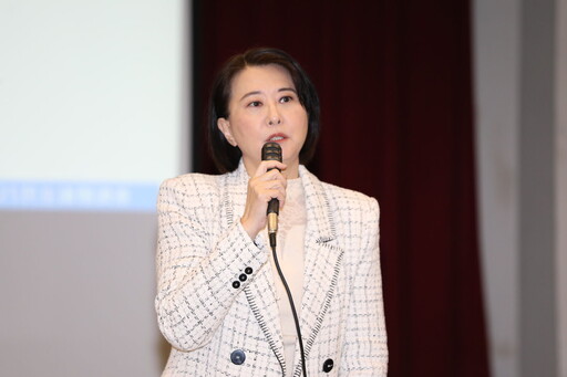 遊客拍隧道卻被搶手機刪照 王鴻薇轟：郭昱晴揭開大獵巫時代