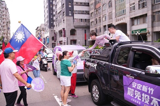 「安安連線」聯手反罷超威 蔣萬安合體高虹安掃街直播同時在線觀看人數破萬