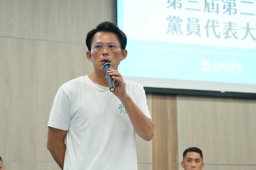 小草到場聲援「暫緩」2年條款 黃國昌提柯文哲1席話留伏筆
