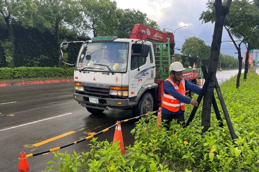 颱風楊柳路徑南修恐成「穿心颱」 侯友宜籲避免前往山區及水域活動