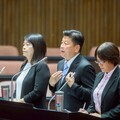 傅崐萁要求台美關稅協議需送國會審查 喊話美國提供華爾街融資