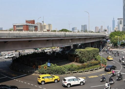 台北公館圓環、智慧狗為同一廠商？ 新工處闢謠：非事實勿以訛傳訛