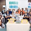 反風電自救會遞交連署書 饒慶鈴籲嚴審重申「不支持」風力開發