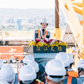淡江大橋合龍典禮「歡迎總統」布條爭議 公路局強調非主辦單位行為