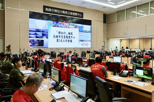 高雄脫離樺加沙陸警 市府籲持續防豪雨強風