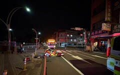 國光號與騎士過路口搶燈號直接衝撞 苗栗2男大生慘死