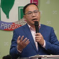 控黃國昌指揮團隊跟監政敵 王義川怒轟「狗仔昌」揚言提告