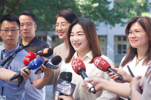 特別預算近700億元買國防資通軟硬體 馬文君擔憂「這時間」後不能用