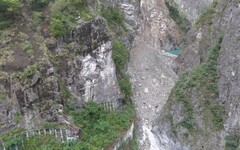 燕子口堰塞湖啟動降挖導流 林保署評估壩體穩定今解除警戒