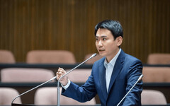 鄭麗文稱普丁「不是獨裁者」惹議 陳冠廷遺憾:民主不能被扭曲