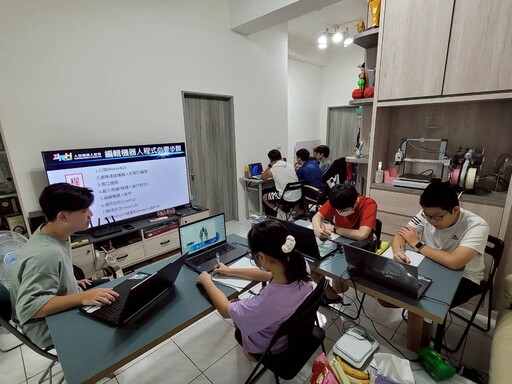 【台灣之光2-2】父母支持朝夢想前進 期盼政府給予機器人領域支持