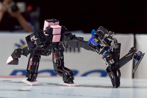 【台灣之光2-1】兄弟檔揚威日本 自製機器人ROBO-ONE大賽奪佳績