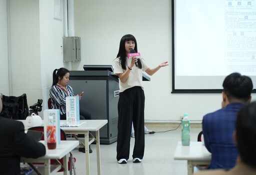 藍營辦青年營隊 江啟臣鼓勵學員為社會注入創新能量