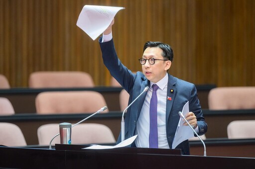 被網友抓包留言像AI回覆 葛如鈞認了：自費測試科技實驗