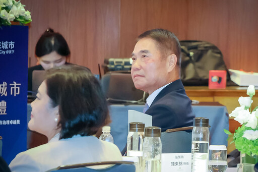 陳品安披綠袍劍指苗栗縣長之位 鍾東錦盼君子之爭「願景決勝負」