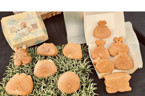 水豚君偶裝見面會啟動 新店碧潭推假日限定造型雞蛋糕