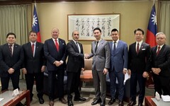 巴拉圭外交部訪台拜會立法院 廖偉翔代表接見盼深雙邊關係