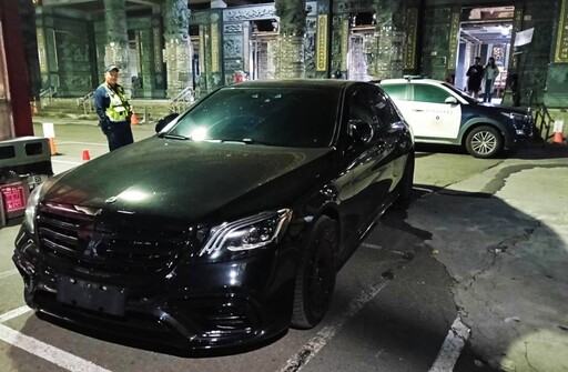 進口豪華轎車貼牌上路 警鷹眼攔停開出4張罰單扣車