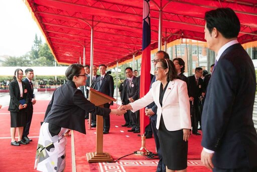 總統主持「軍禮歡迎馬紹爾群島共和國總統海妮伉儷」共創繁榮發展