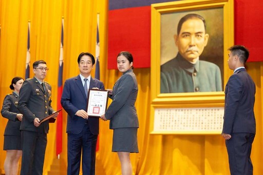 三軍八校院聯合畢典 賴清德總統期勉成為守護家園最堅定的力量
