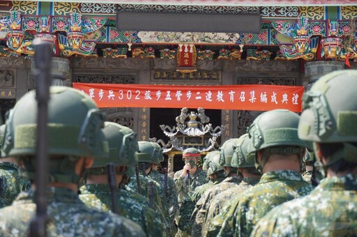 陸軍步兵302旅教育召集訓練 召員聞令報到磨練戰技