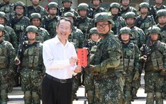 顧部長慰勉金門防區駐軍 肯定戍守前線辛勞