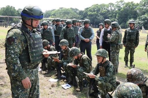 江副院長考察中部駐軍 瞭解一年期義務役訓練實況