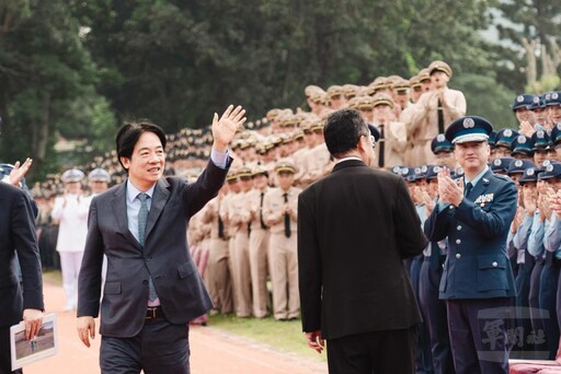 三軍士官新生聯合開學典禮 總統期勉持續精進保家衛國