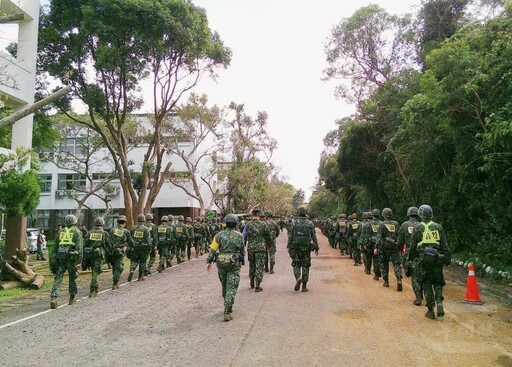 圖文：武裝行軍鑑測