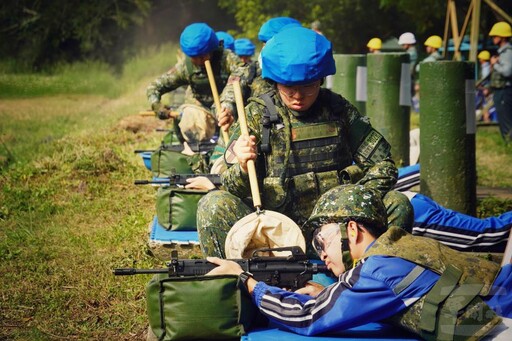 步兵302旅協辦高中職實彈射擊 落實全民國防教育