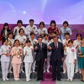 國際護師節表揚大會 卓院長表揚護理人員貢獻