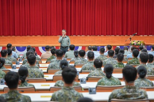 主計局長主持勗勉座談 勉跨域學習提升專業
