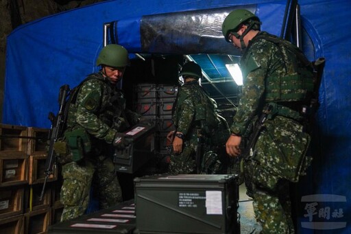 圖文:陸軍馬祖地區支援營彈藥還囤
