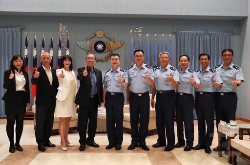 軍友保代秋節敬軍 感謝官兵衛國辛勞