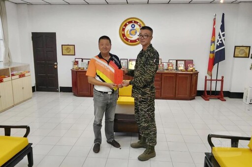 民間企業敬軍慰問南部駐軍 感謝守護家園鼓舞士氣