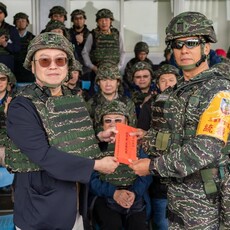 臺北市進出口公會企業敬軍慰問 感謝陸戰官兵戮力訓練