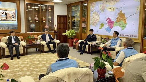 陸委會主委邱垂正拜會金門縣長陳福海 強化互動合作推動兩岸健康有序交流