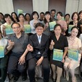 邱垂正赴台中關懷陸配 說明補繳除籍證明政策