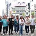 承接民主精神！邱議瑩美麗島掛新看板亮相 「接棒拚！高雄贏！」