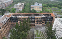 盧秀燕宣佈捐半月所得 助東華大學重建
