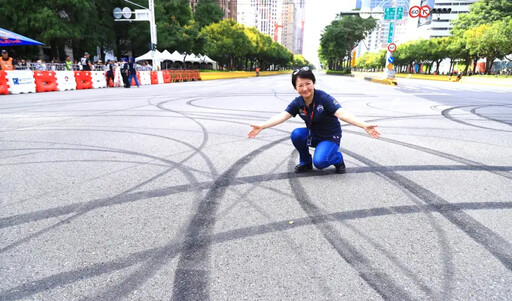 留燒胎痕遭批冷血助長飆車 盧秀燕這麼看