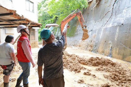 碧砂山水社區遭山陀兒重創 謝國樑再度勘災